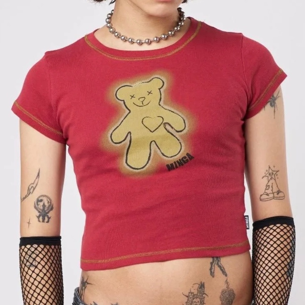 MINGA LONDON Teddy Crop Baby tee